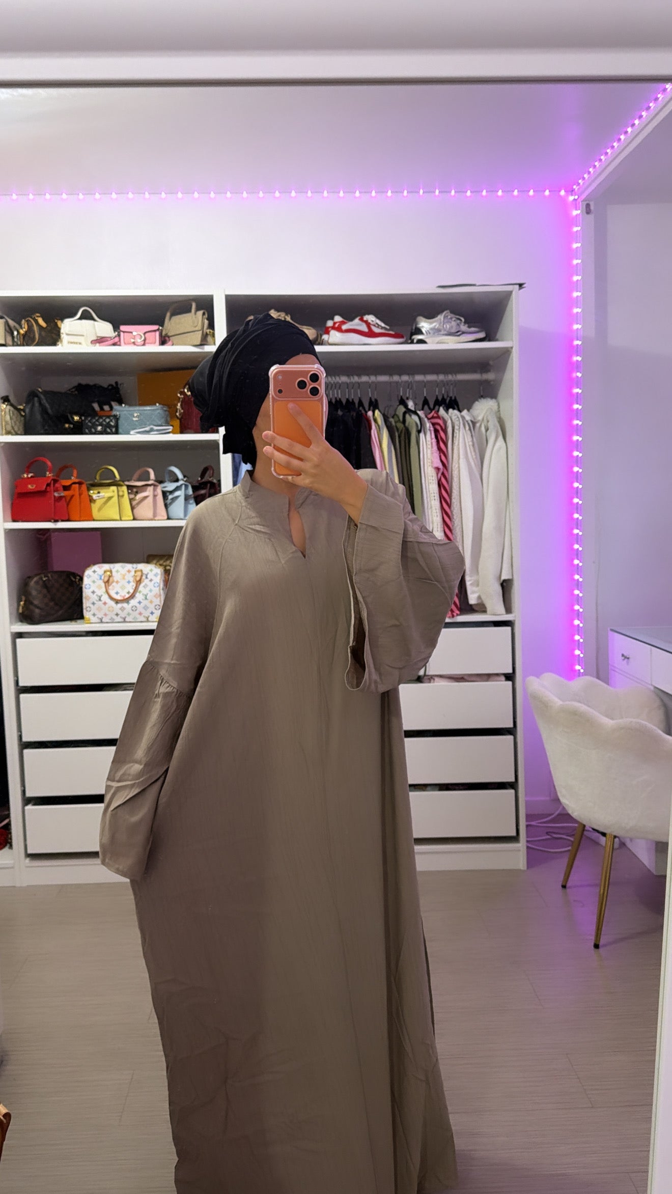 ABAYA LAÏA